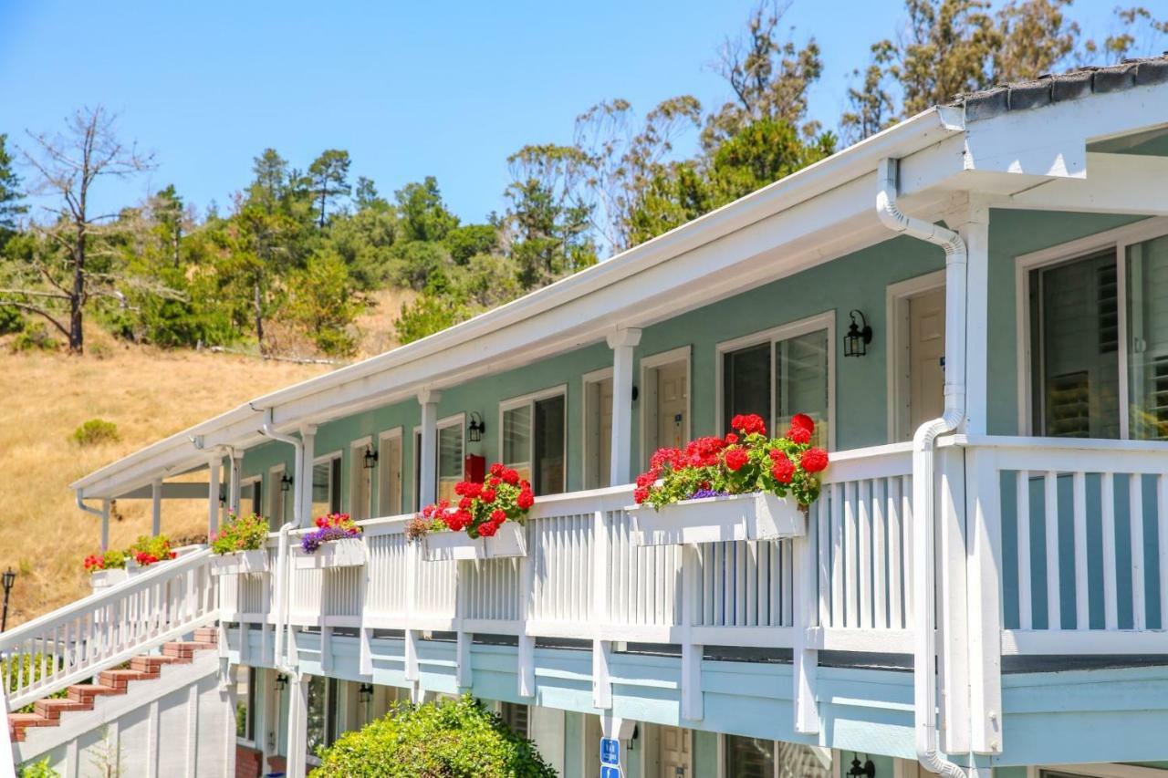 Bluebird Inn Cambria Exterior photo